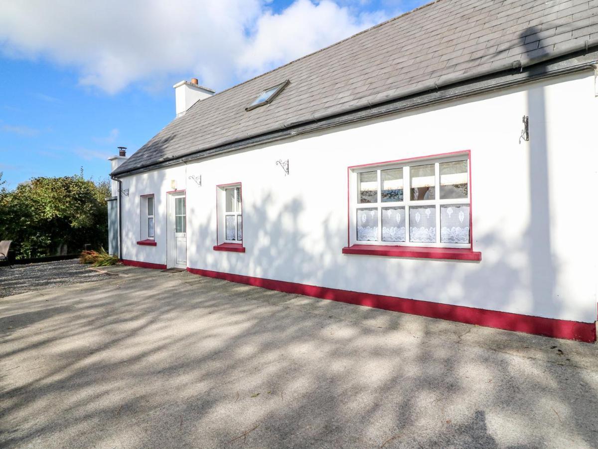Julie'S Cottage Castleisland Eksteriør billede